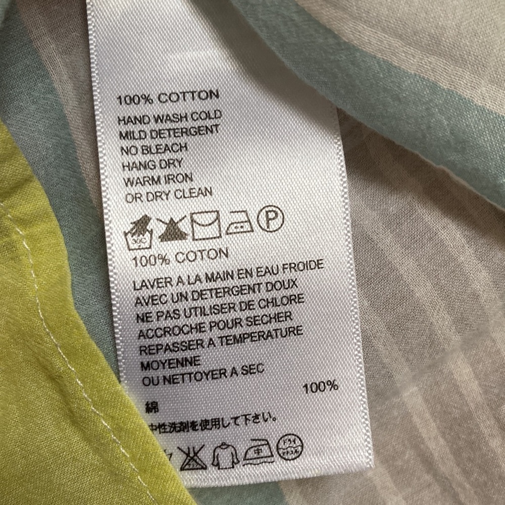 Tommy Bahama semi sheer cotton blouse. Size M - Picture 6 of 8
